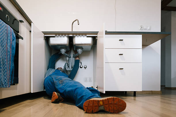Professional Leak Detection technician working in Plymouth, NC